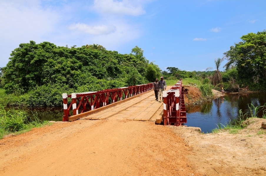 Tshopo/En inaugurant la route Bokala-Wamba et le pont Loleka, PHC contribue au désenclavement des territoires de Yahuma, Basoko et Isangi et renforce la cohésion sociale