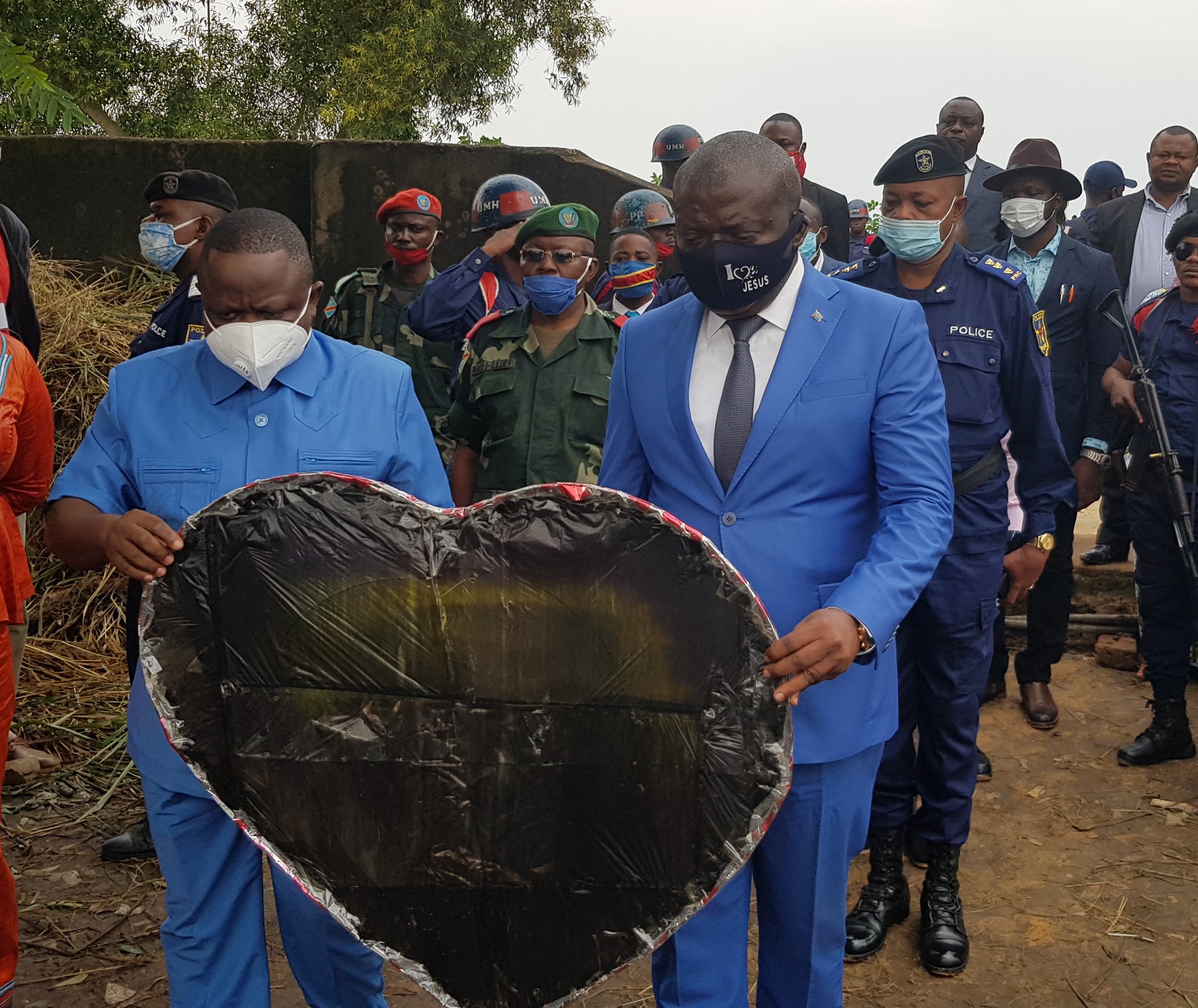 Tshopo / Réhabilitation provisoire des victimes des guerres de Kisangani par le gvt., Maîtres Lite et Walle essuient les larmes coulées depuis 21 ans