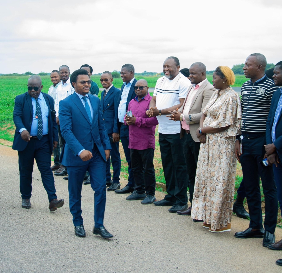 Kisangani/D’abord à Kinshasa, puis à Dar es Salam, le Gouverneur Paulin Lendongolia, en mission officielle à la quête de solutions au problème d’électricité