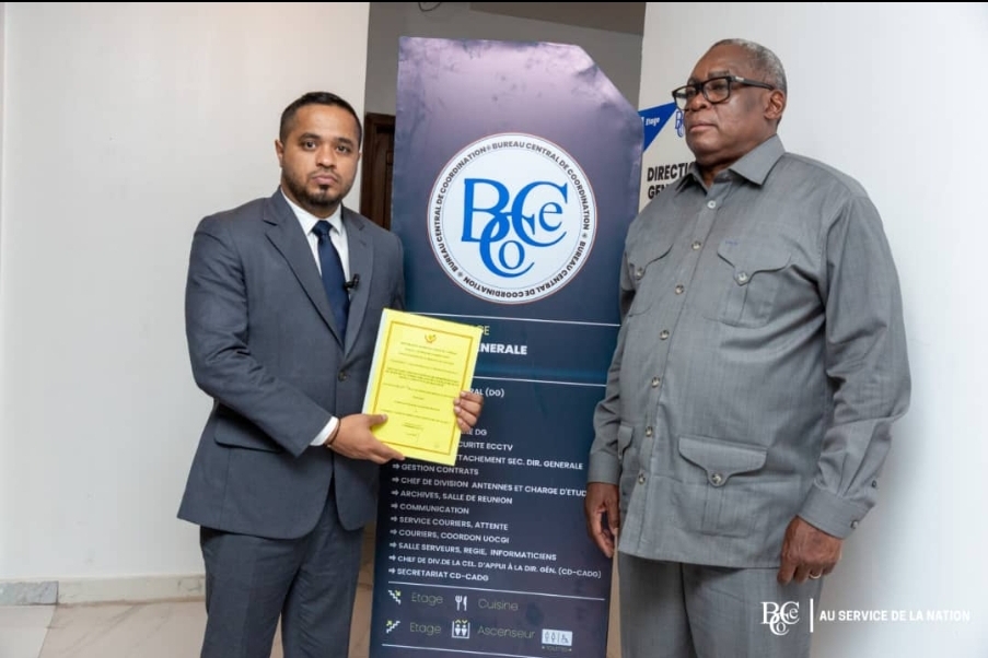 Buta/Modernisation de la voirie de Buta, le BCECO et la société ZS signent le contrat devant le Maître d’ouvrage Mike-David Mokeni
